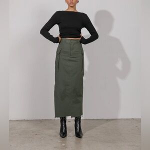 Local European Cargo Skirt in Olive